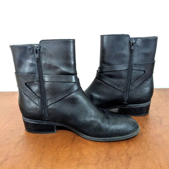 Lauren Ralph Lauren Marisol Black Leather Ankle Booties size 7B - Picture 5 of 7